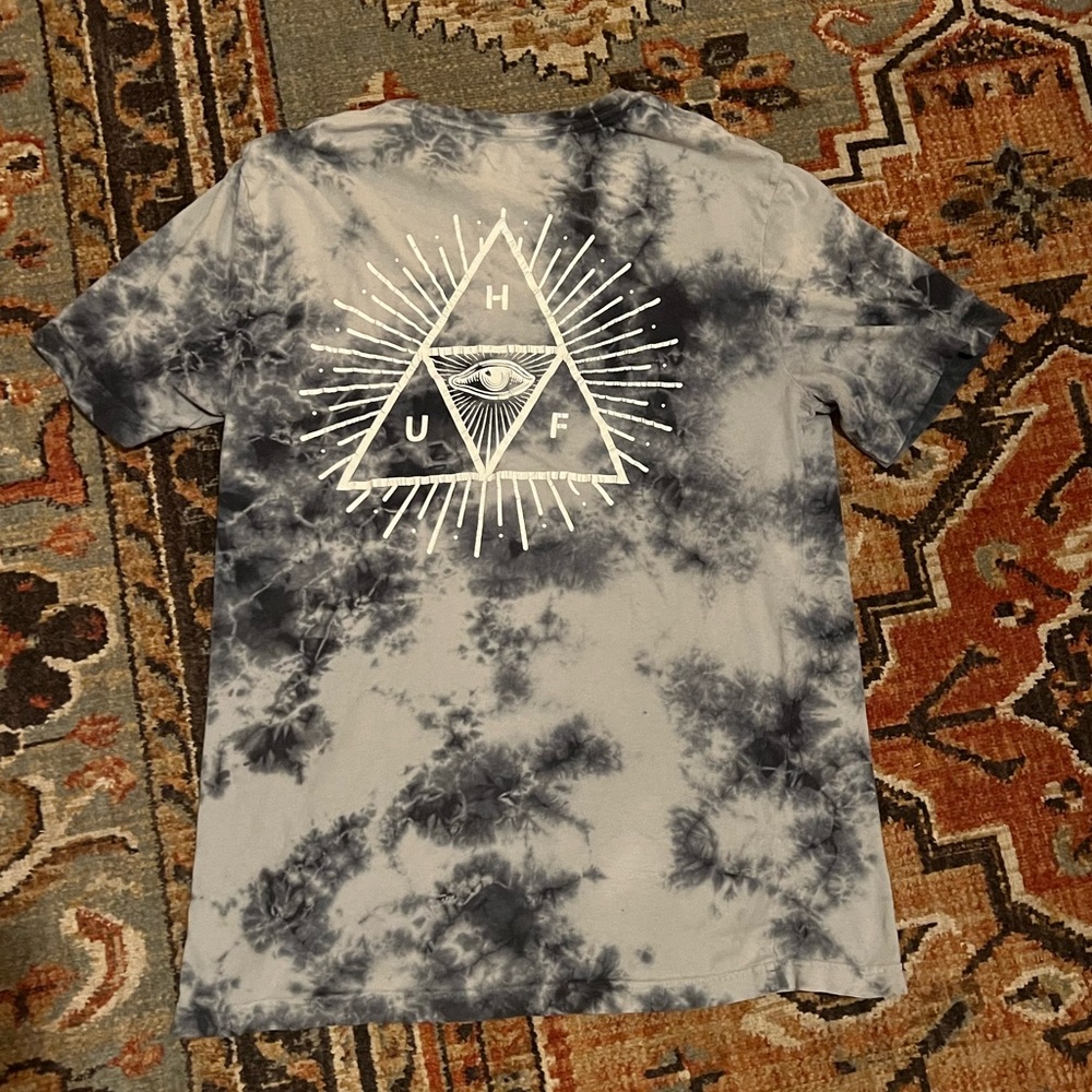 Huf 100% cotton seeing eye t shirt